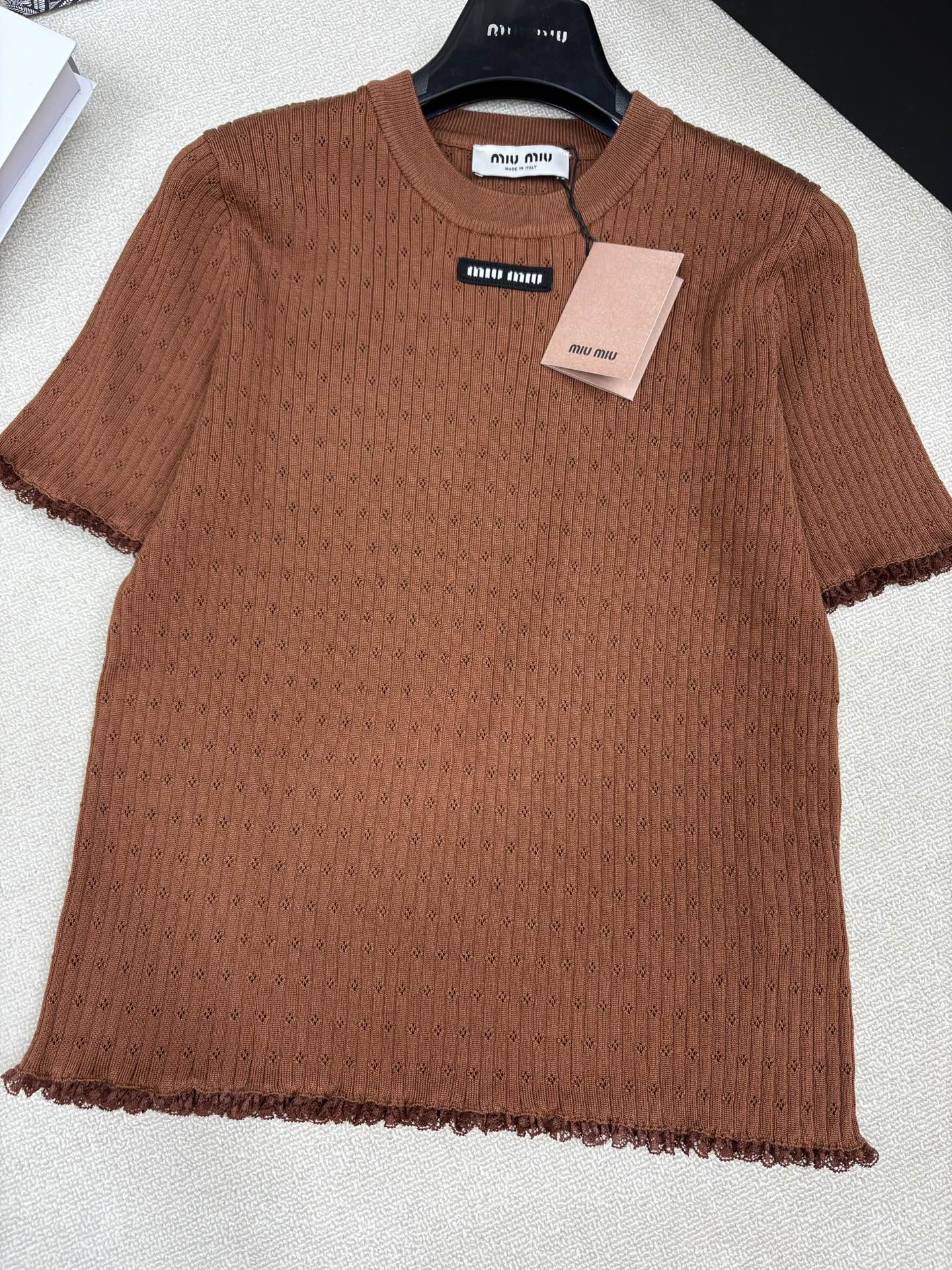 Women's short sleeves